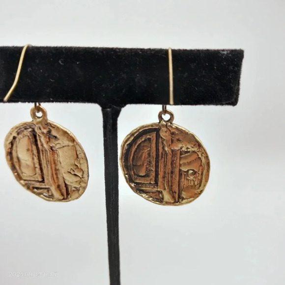 Women's Dangle Drop Earrings Antique Gold Tone Garnet Red Enamel Rhinestone Boho - Picture 4 of 11